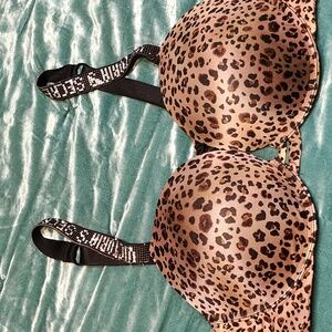 Victoria's Secret 36C leopard bra. Push up